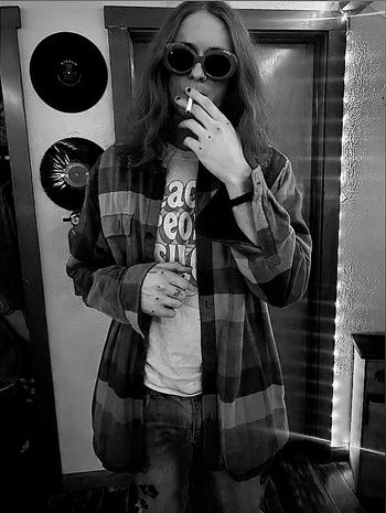 Liam Jefferies as Kurt Cobain
