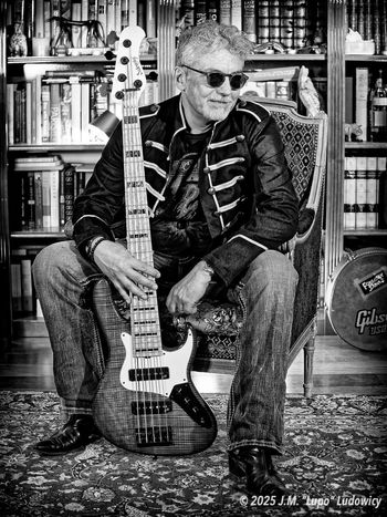 "Pablo" Reuter - Bass
