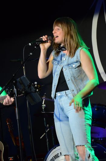 Photo cred: Jojo Blast Toronto (https://blasttoronto.com/we-all-need-mo-mondays/)

