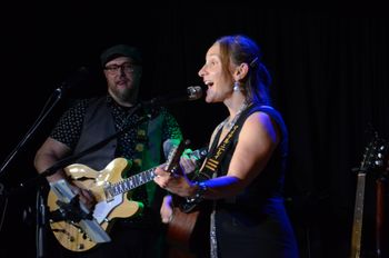 Photo cred: Jojo Blast Toronto (https://blasttoronto.com/we-all-need-mo-mondays/)
