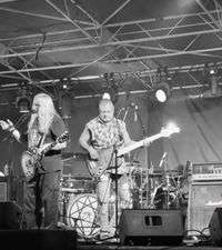 7 FOOT SIN IS BACK AT FLINT STATION!!!!
