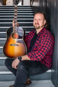 Dillon Hasten (Acoustic)