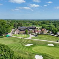 Mother’s Day Lunch at Nizels Golf & Country Club