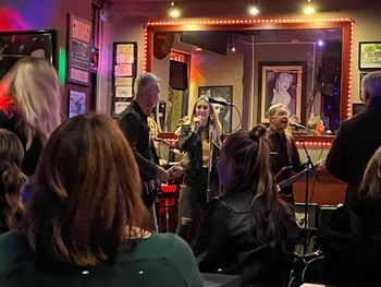 Under the Covers Corporate wedding event cover band performing live in Los Gatos California
