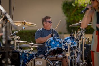 Corporate wedding event cover band performing live in San Jose California
