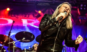 Photo: Samantha Compton
