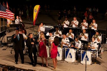 Uptown Vocal Jazz Quartet at the US Capitol with the US Army Blues
