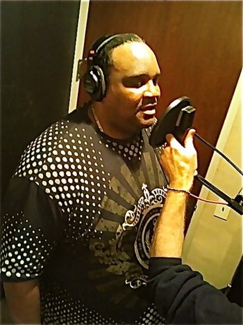 E.R.I.C
Lead vocals
