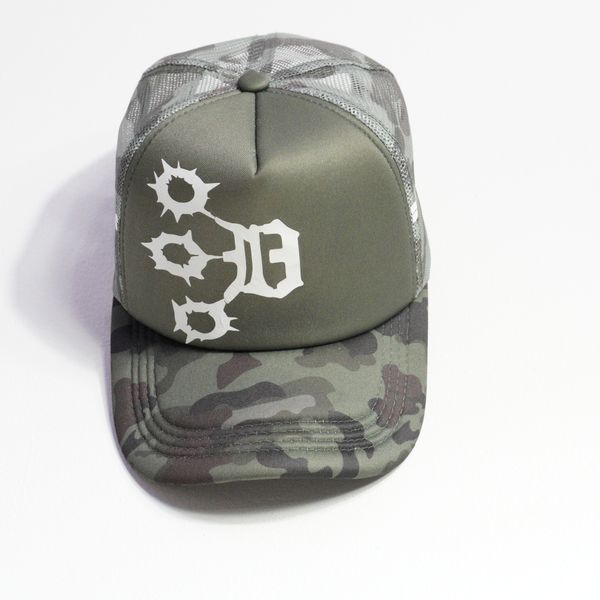 3 points camo hat