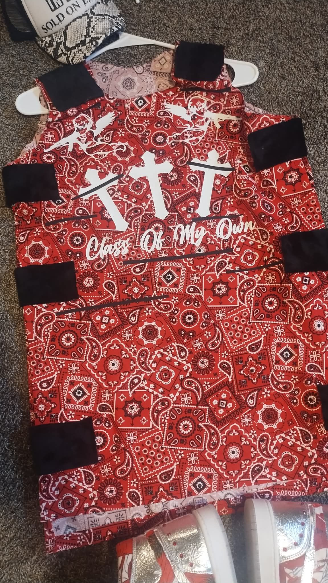 Red Flag vest