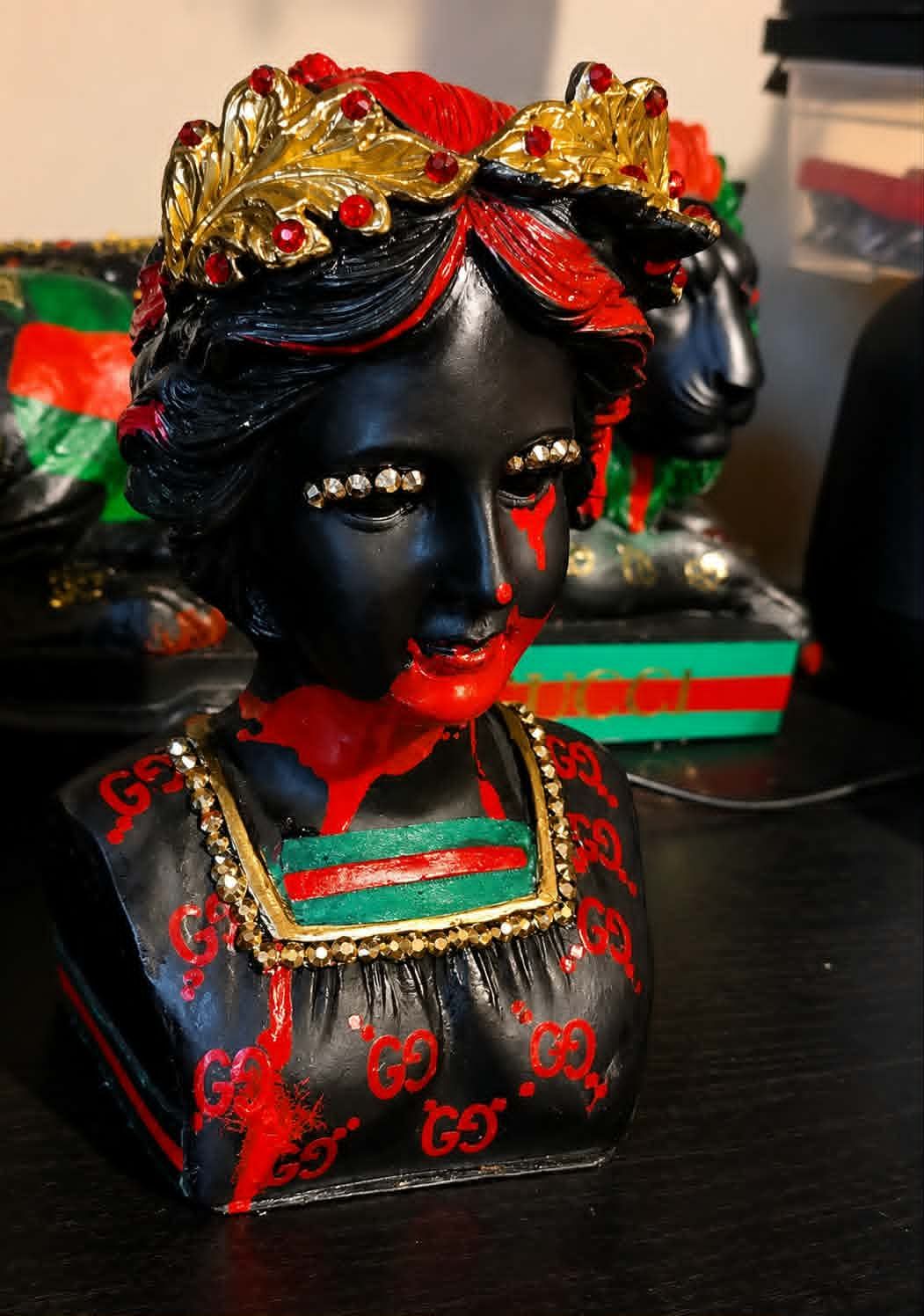 Gucci lady