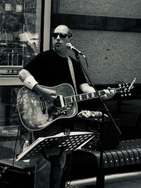 Paul Unplugged 
