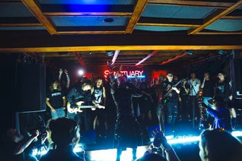 Kissing Lilith | The Sanctuary Detroit | Wiltedhope1
