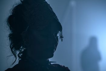 Kissing Lilith | What To Die For
