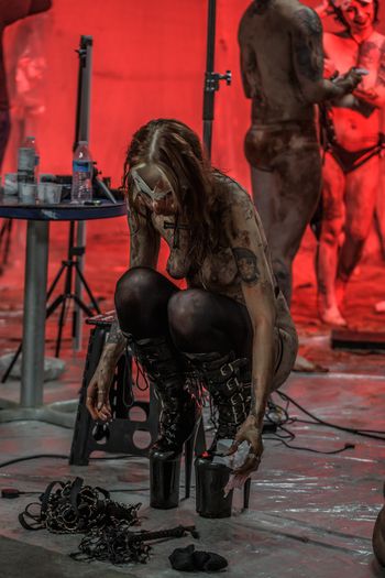 Kissing Lilith | What To Die For
