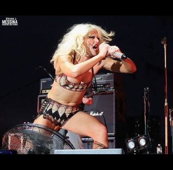 Steve Messina photo of Amyl and the Sniffers
