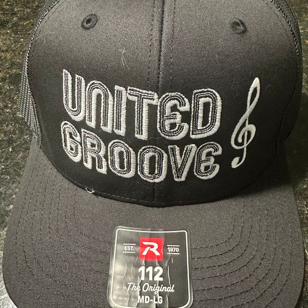 Snap back hat