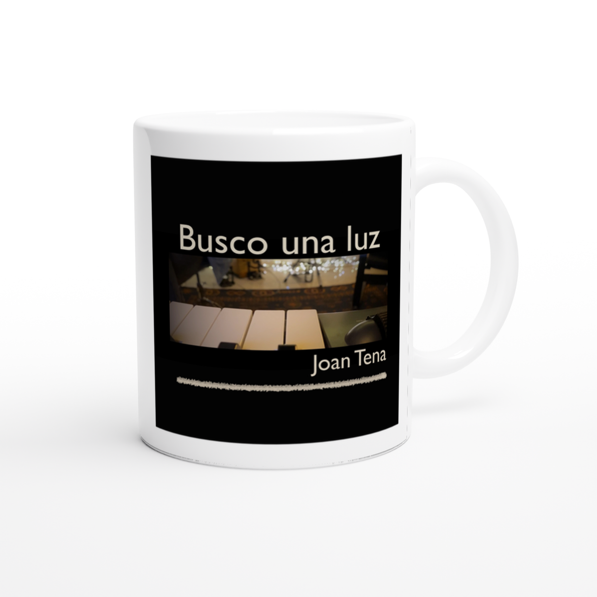 Busco una luz - Ceramic Mug