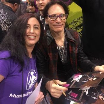 Steve Vai.
