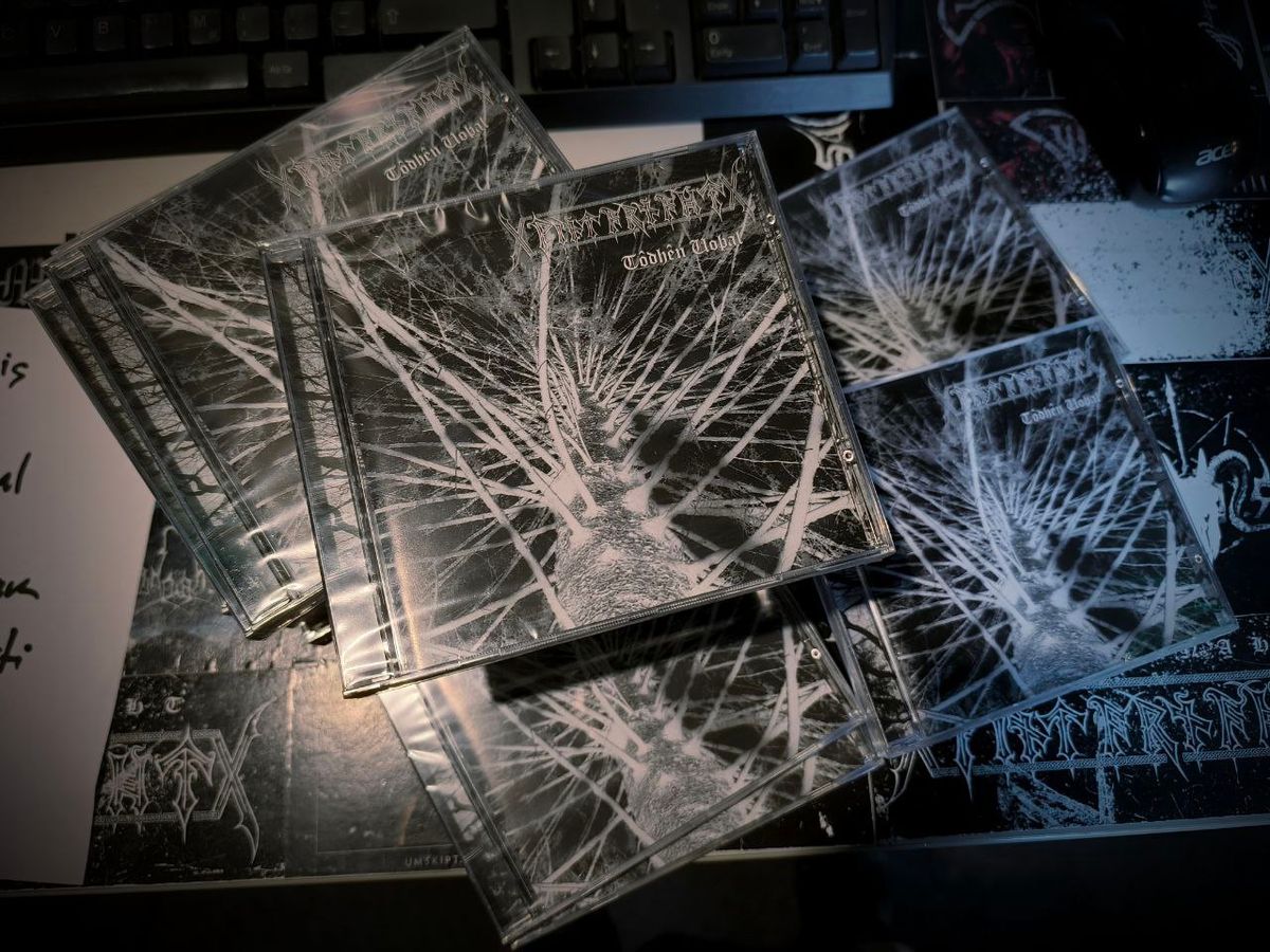 Tôdhên Uoþal: CD | Wintarnaht