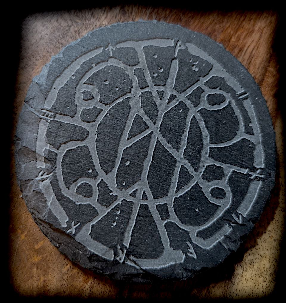 Wintarnaht: Slate Plate / Ornamental disc, round