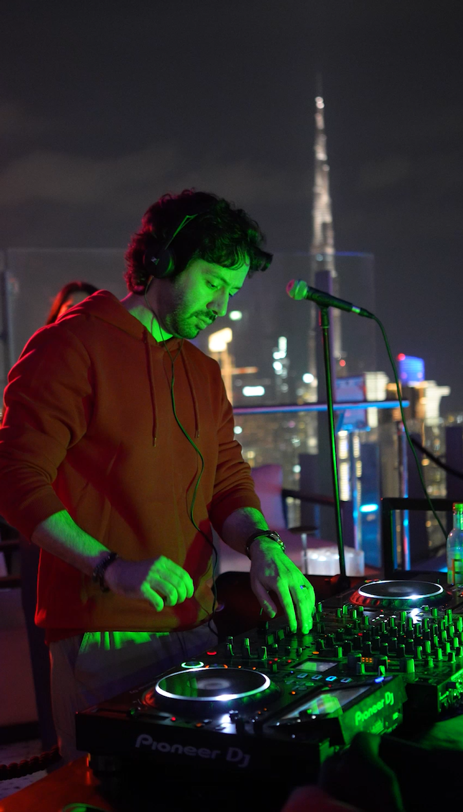 Xerxes-K Performing Live