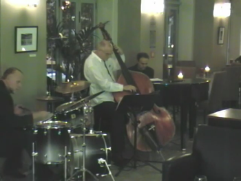 At the MLC Auckland New Zealand, with Pete McGregor and Frank Gibson Jr, 2005
