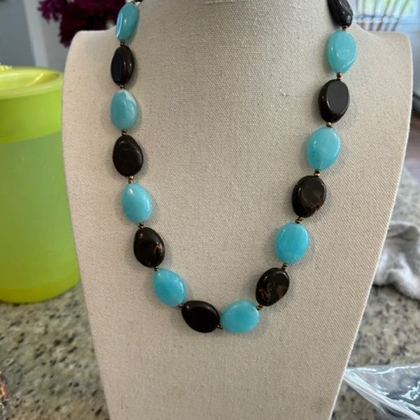 Turquoise Noir