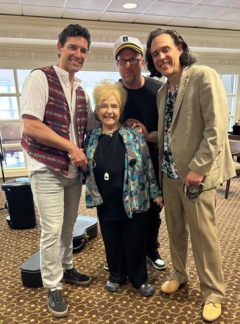 Brenda Lee was so kind. This woman toured with The Beatles!
