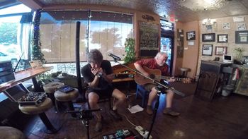 LiveWire Unplugged at Alligator Cafe

