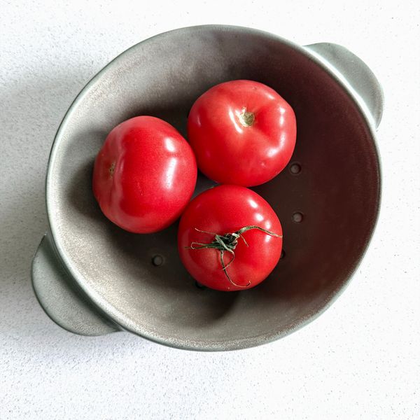 Gray Stoneware Fruit Bowl