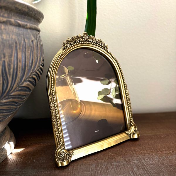 Gold Baroque Arch Frame