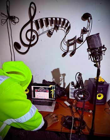 LewtG back at it studio time
