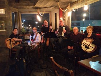 Peter White and Friends. Celtic fun at the Whisky Barrel
