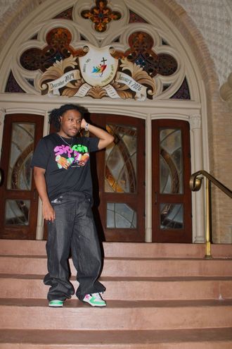 Klover! standing on steps