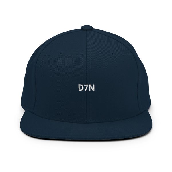 D7N Classic Snapback – Embroidered Logo