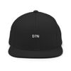 D7N Classic Snapback – Embroidered Logo