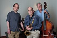 Bob Kolb Jazz Trio plays Jazz At The Movies