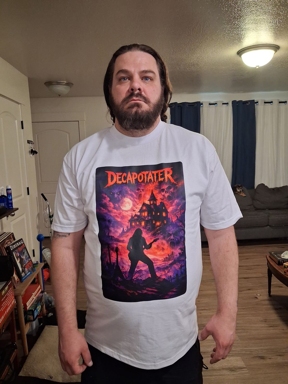 T shirt Haunted house