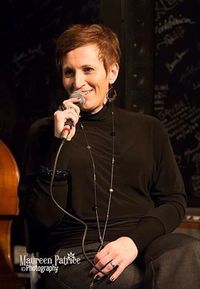 Tania Grubbs sings Jazz at Andys