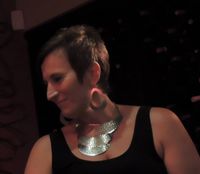 Tania Grubbs Vocalist
