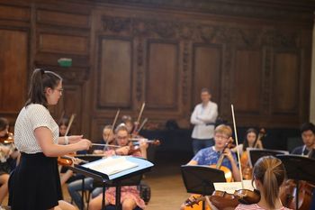 Orchestral Conducting - The Thieving Magpie Overture (Rossini)
