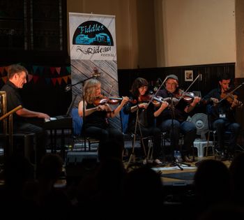 Bb Sisters closing number at the Fiddles on the Rideau Festival
