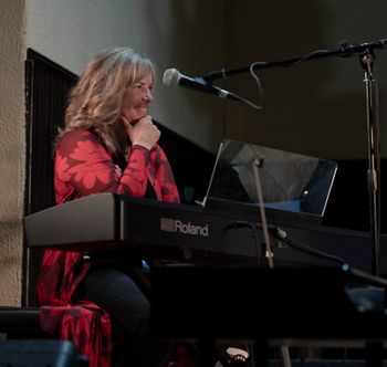Accompanying Gail Gavan at the Fiddles on the Rideau Festival
