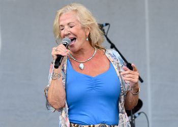 Cheryl Lescom

