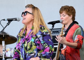 L - R: Chuckee Zehr & Alison Dale
