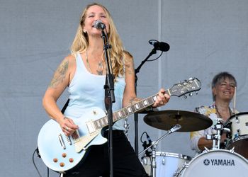 L - R: Sarah Smith & Dale Anne Brendon
