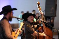 6 Volt Rodeo at Dunedin Smokehouse