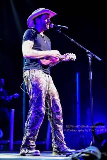 Dean Brody "Beautiful Freakshow" Tour at Budweiser Gardens in London ON Photography by Kim Cyr All Copyrights Reserved https://nowandthenmagazine.com
