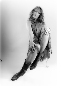 Loredda Jacque solo